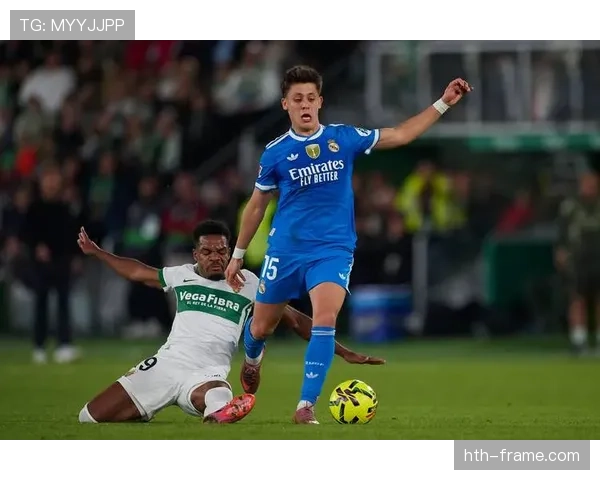 埃尔切队历史性升甲，重返西甲迎战全新挑战