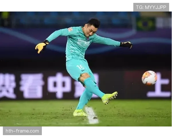 门将接队友回传为何不 always 判犯规？规则拆解